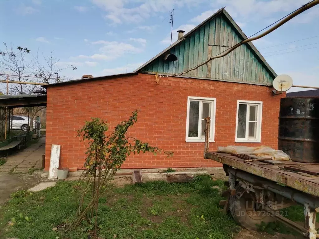 Дом в Краснодарский край, Красноармейский район, Полтавская ст-ца ... - Фото 1