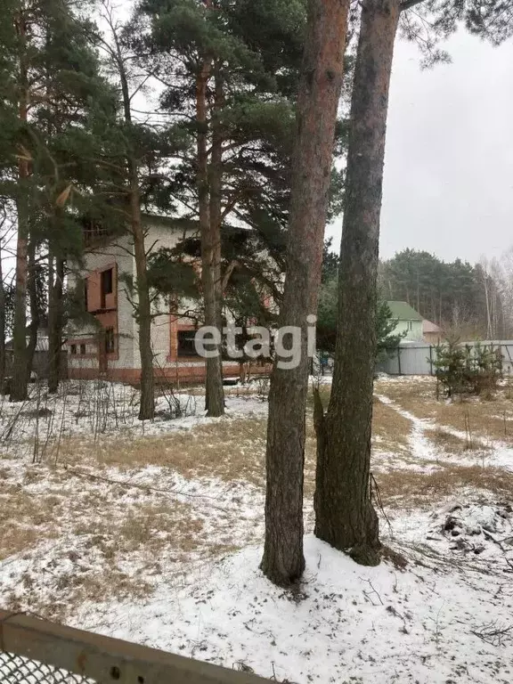 Дом в Ленинградская область, Сосновый Бор пос. Калище, ул. Набережная, ... - Фото 0