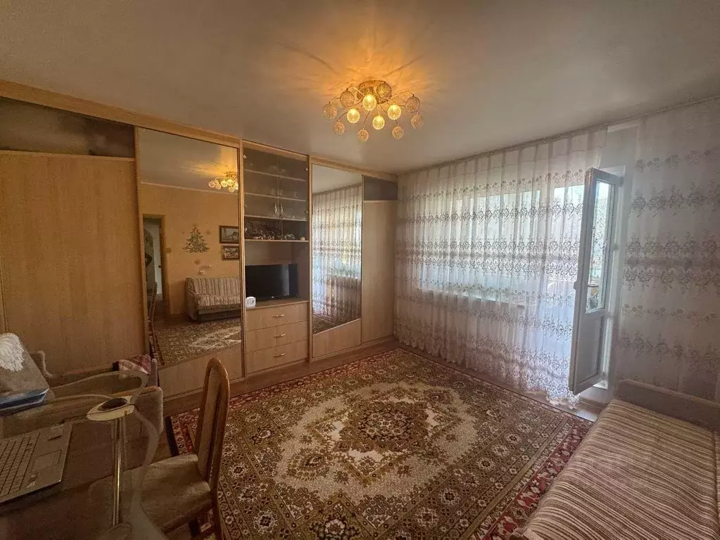 2-к кв. Хабаровский край, Хабаровск Тихоокеанская ул., 174 (52.0 м) - Фото 1