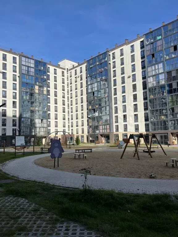2-к. квартира, 42 м, 1/10 эт. - Фото 1