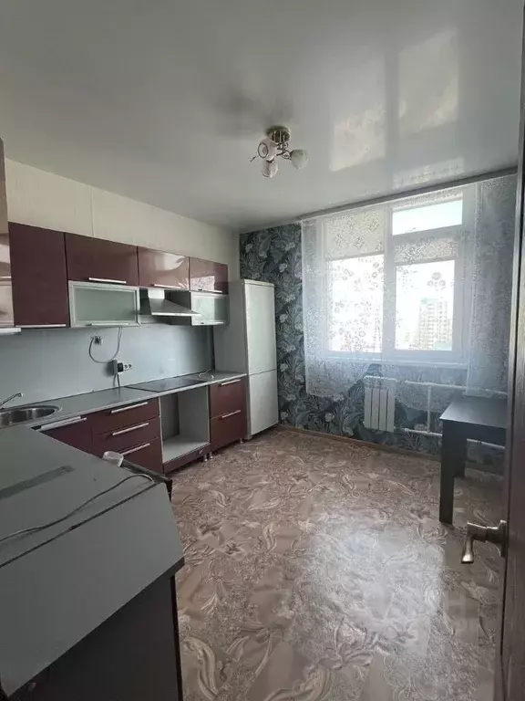 1-к кв. Оренбургская область, Оренбург Транспортная ул., 18/2 (36.7 м) - Фото 1