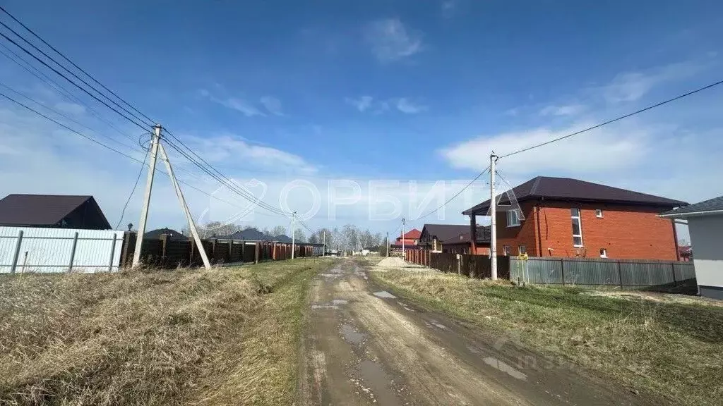 Участок в Тюменская область, Тюменский район, с. Луговое Плодовая ул. ... - Фото 0