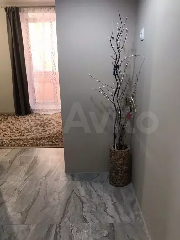 1-к. квартира, 30 м, 1/9 эт. - Фото 0