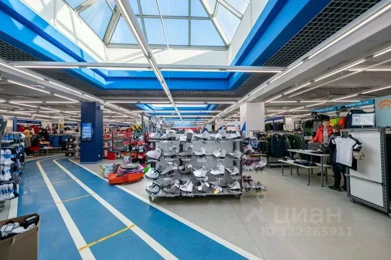 Торговая площадь в Санкт-Петербург просп. Малый Васильевского острова, ... - Фото 2