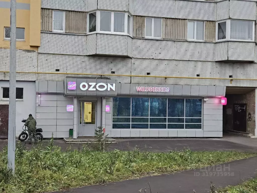 Помещение свободного назначения в Татарстан, Набережные Челны просп. ... - Фото 2