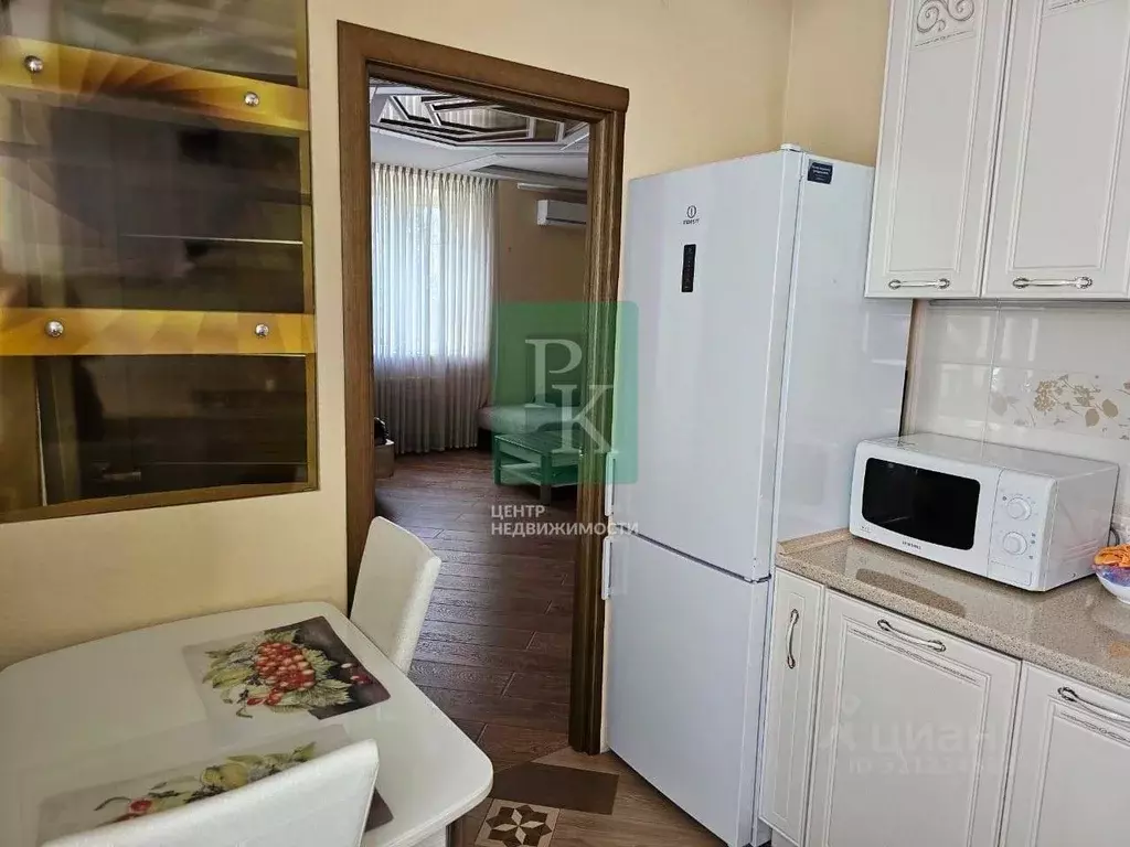 1-к кв. Севастополь ул. Адмирала Октябрьского, 16 (40.2 м) - Фото 2