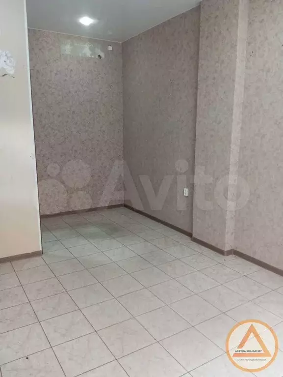 Продам торговое помещение, 18.3 м - Фото 1