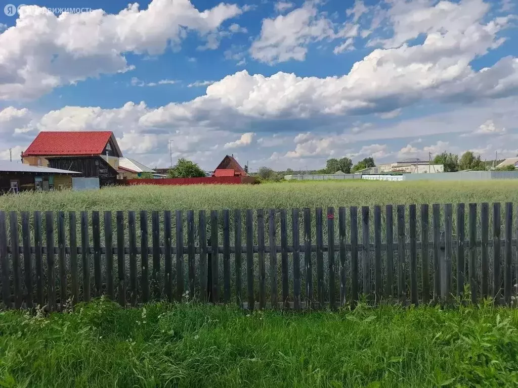 Участок в деревня Зырянка, улица Гагарина (8 м) - Фото 1