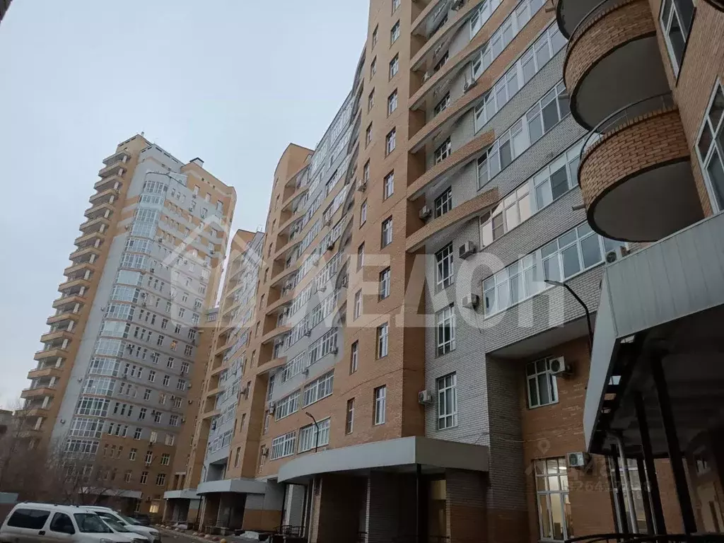 2-к кв. Омская область, Омск Кемеровская ул., 26 (61.5 м) - Фото 1