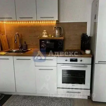 Студия Тюменская область, Тюменский район, с. Ембаево ул. Мусы Джалиля ... - Фото 1