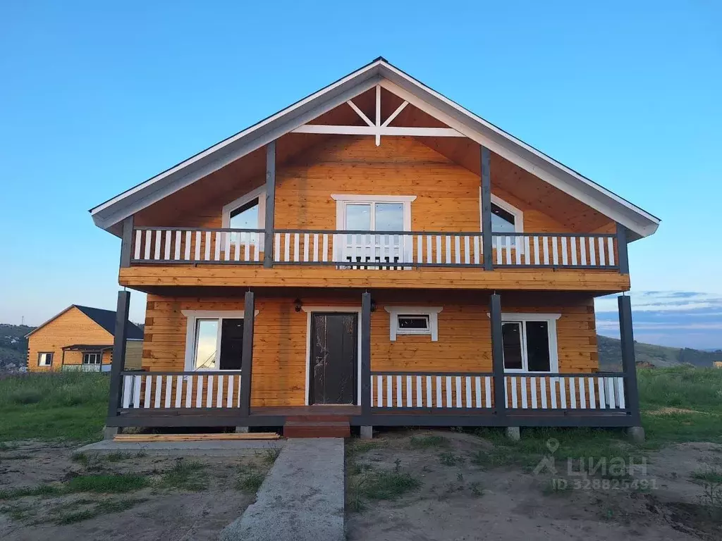 Дом в Красноярский край, Красноярск городской округ, д. Бугачево  (158 ... - Фото 1