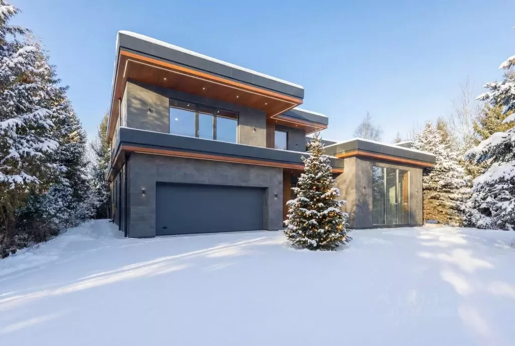 Дом в Московская область, Одинцовский городской округ, с. Немчиновка, ... - Фото 1