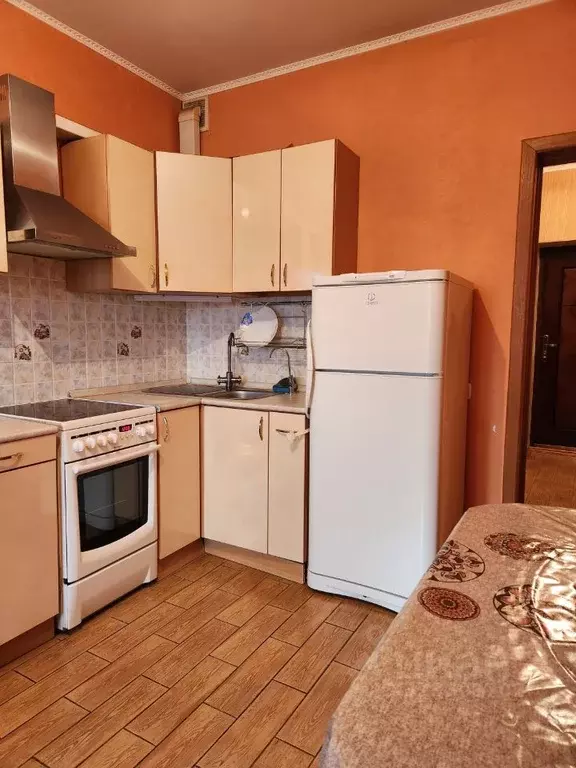 1-к кв. Москва с. Остафьево, ул. Троицкая, 2/1 (40.0 м) - Фото 1