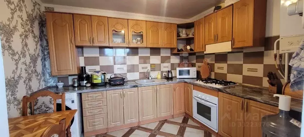 3-к кв. Крым, Евпатория ул. Серова, 80 (65.9 м) - Фото 1