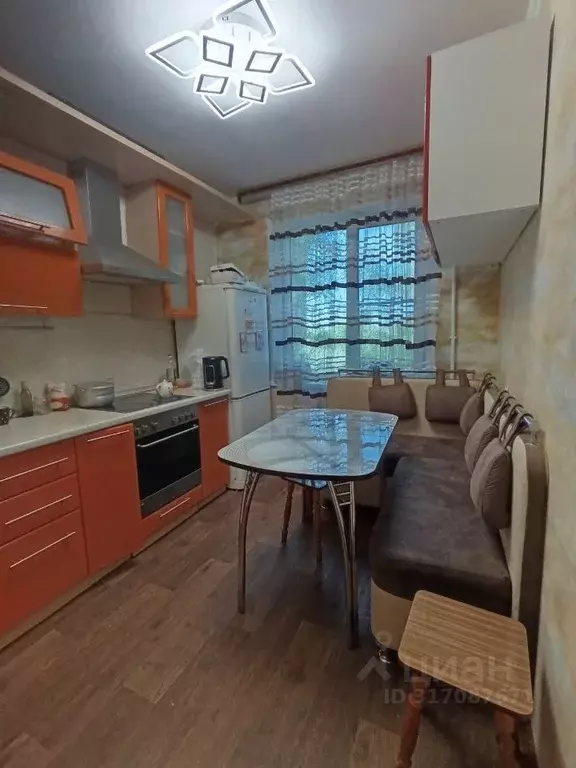 3-к кв. Самарская область, Тольятти 5-й кв-л, бул. Орджоникидзе, 7 ... - Фото 0