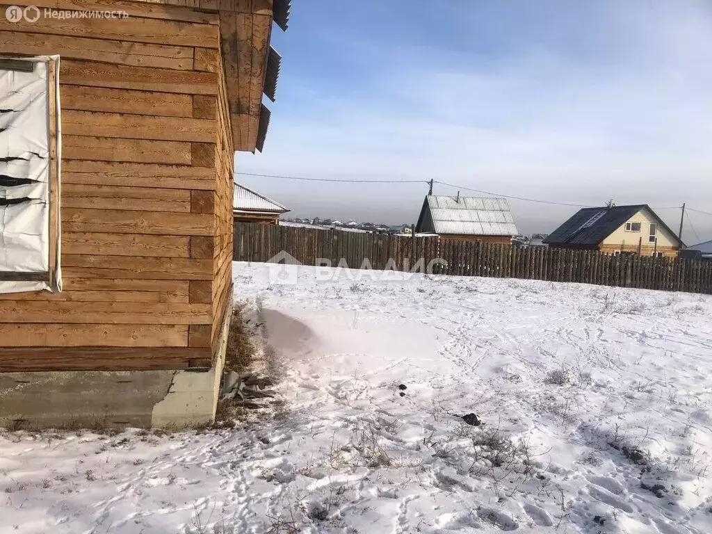 Дом в Иволгинский район, сельское поселение Гурульбинское, село ... - Фото 1
