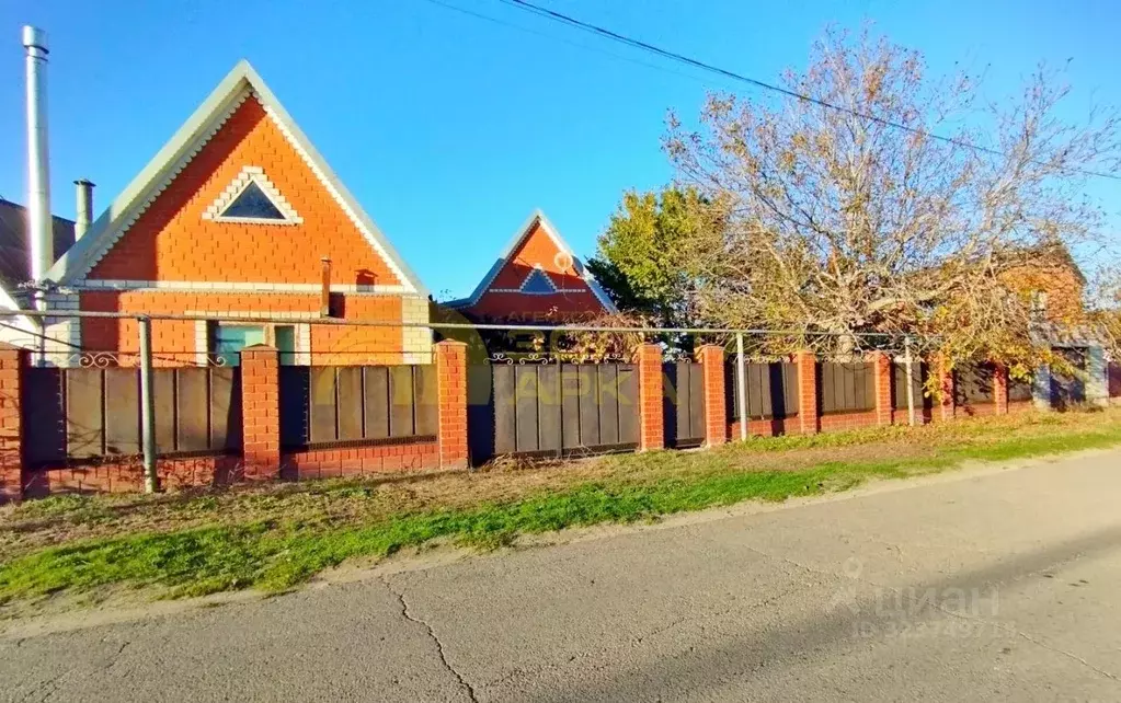 Дом в Краснодарский край, Темрюкский район, Краснострельское с/пос, ... - Фото 1