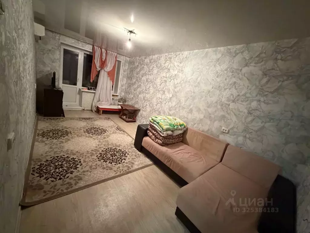 1-к кв. Самарская область, Тольятти бул. 50 лет Октября, 55 (32.0 м) - Фото 1