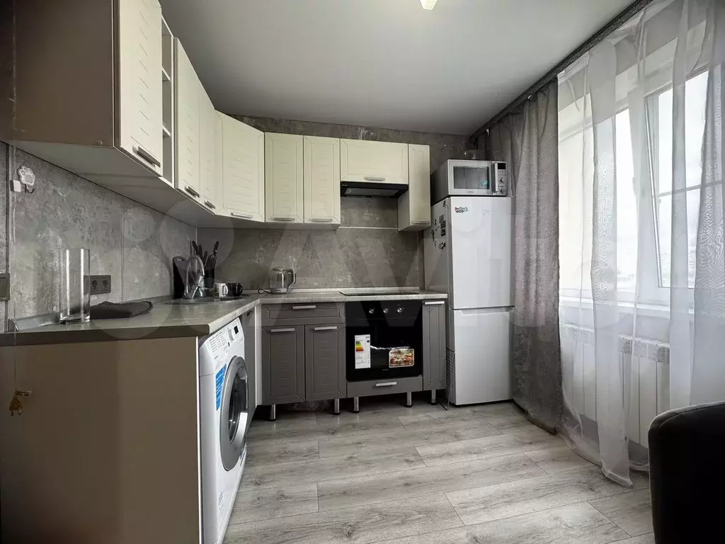 1-к. квартира, 42 м, 4/12 эт. - Фото 0