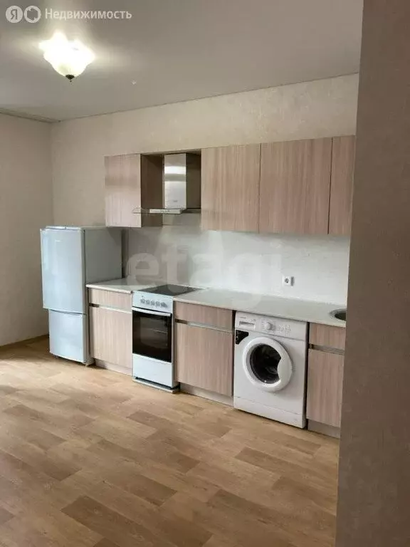 1-комнатная квартира: Тюмень, улица Мельникайте, 36к1 (40 м) - Фото 0