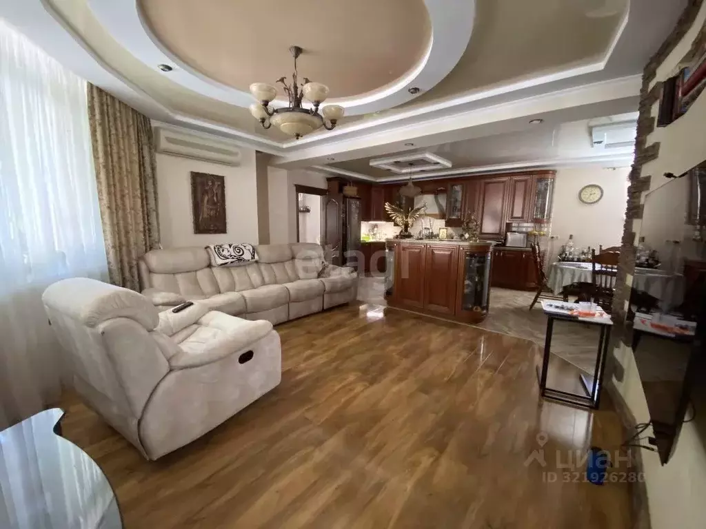 Дом в Ставропольский край, Ставрополь №26 мкр, ул. Глинки, 47 (90 м) - Фото 1