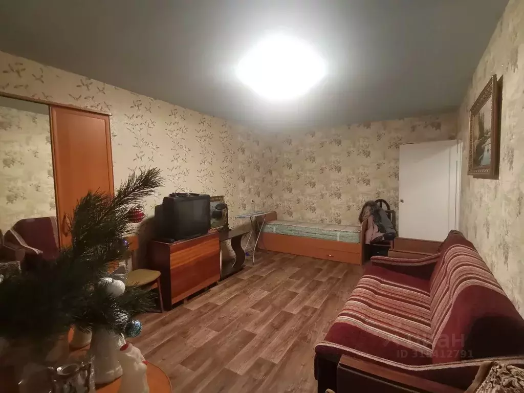 1-к кв. Хакасия, Абакан ул. Карла Маркса, 28 (30.0 м) - Фото 0
