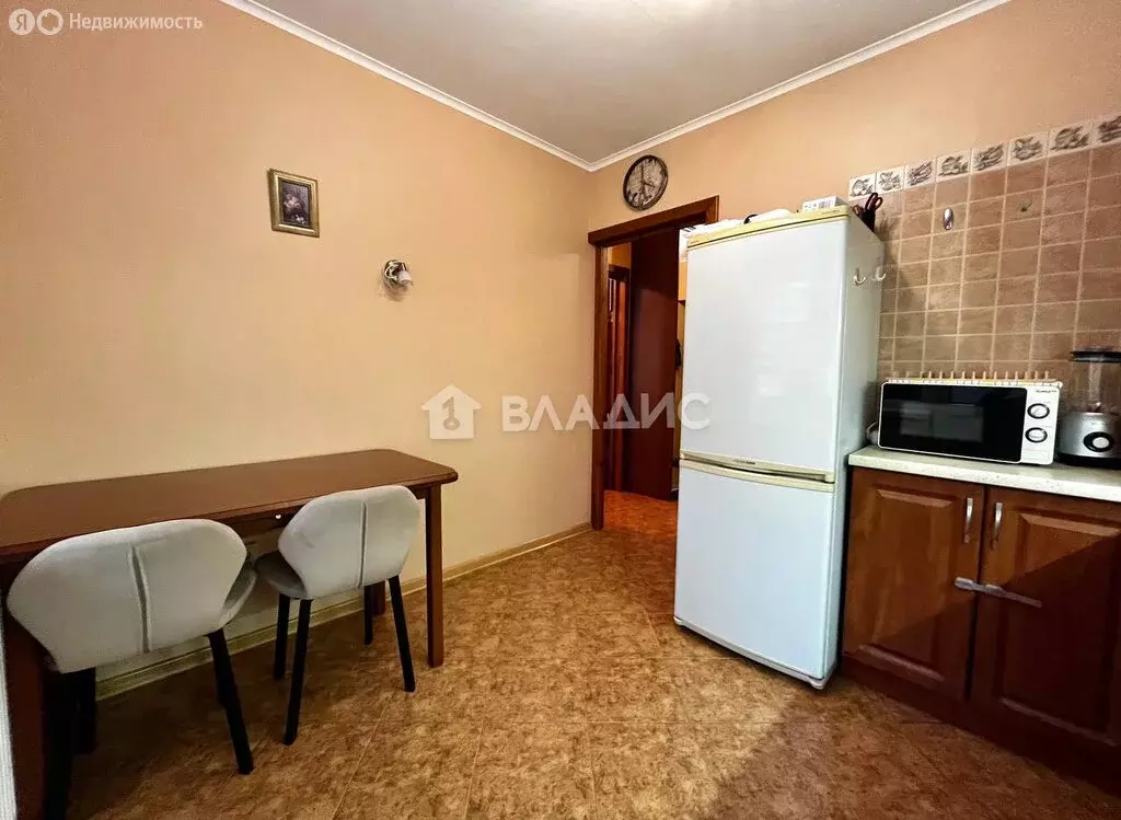 1-комнатная квартира: Пионерский, улица Шаманова, 16 (32.5 м) - Фото 0