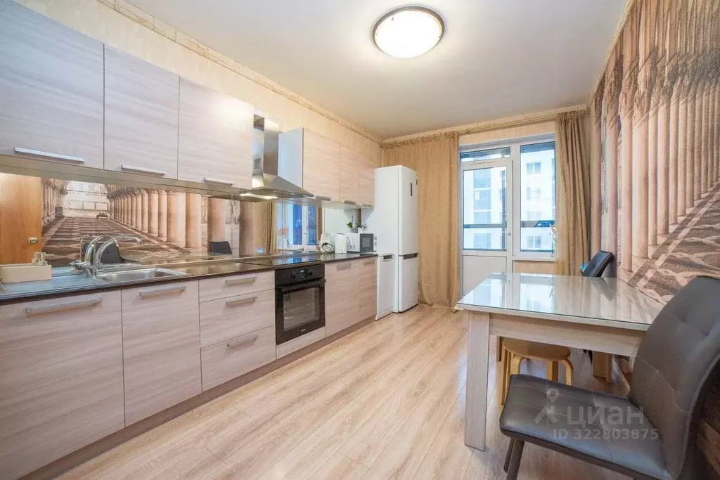 3-к кв. Свердловская область, Екатеринбург ул. Анатолия Мехренцева, 46 ... - Фото 1