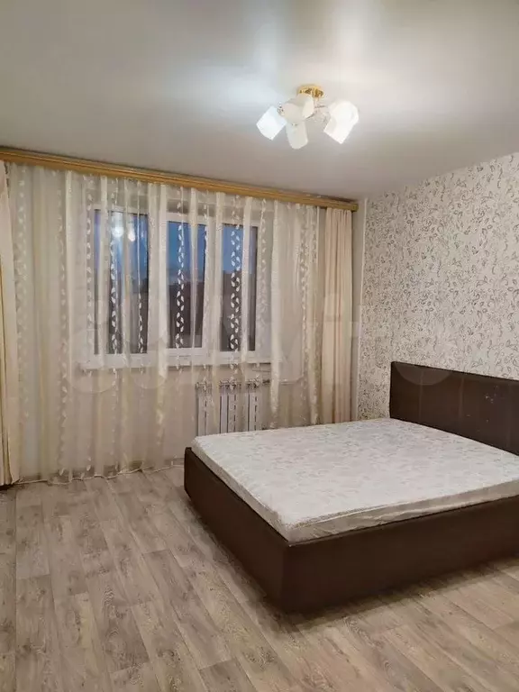 1-к. квартира, 40 м, 10/12 эт. - Фото 0
