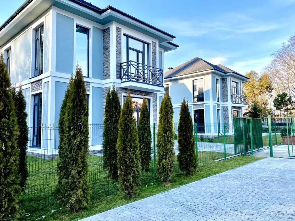 Дом в Краснодарский край, Сочи городской округ, Дагомыс пгт  (130 м) - Фото 0