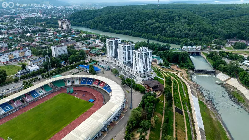 1-комнатная квартира: Майкоп, улица Гагарина, 1 (47.8 м) - Фото 0