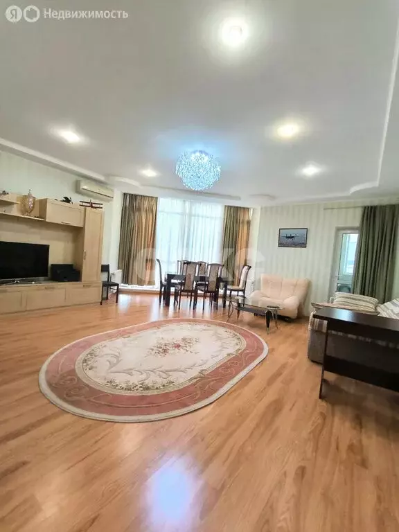 2-комнатная квартира: Симферополь, Екатерининская улица, 34 (117.5 м) - Фото 1