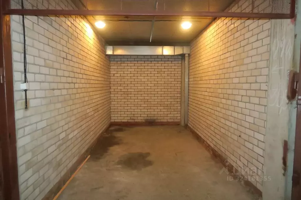 Гараж в Московская область, Мытищи ул. Комарова, 4 (18 м) - Фото 2