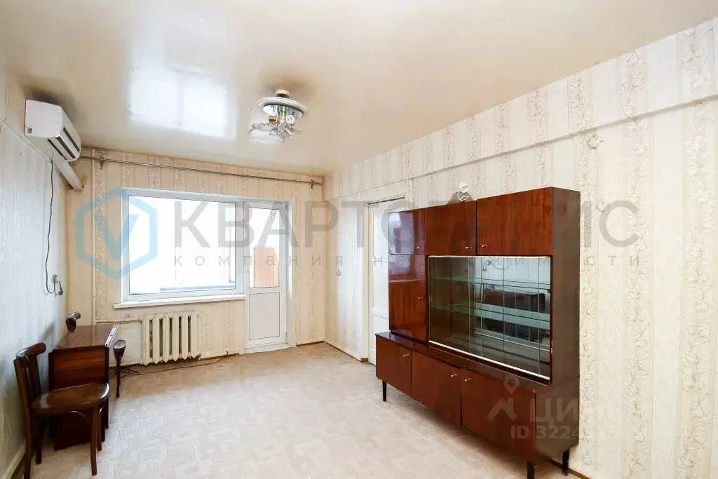 3-к кв. Омская область, Омск пос. Амурский, ул. 4-я Челюскинцев, 119 ... - Фото 1