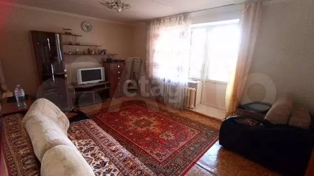 2-к. квартира, 60 м, 8/10 эт. - Фото 0