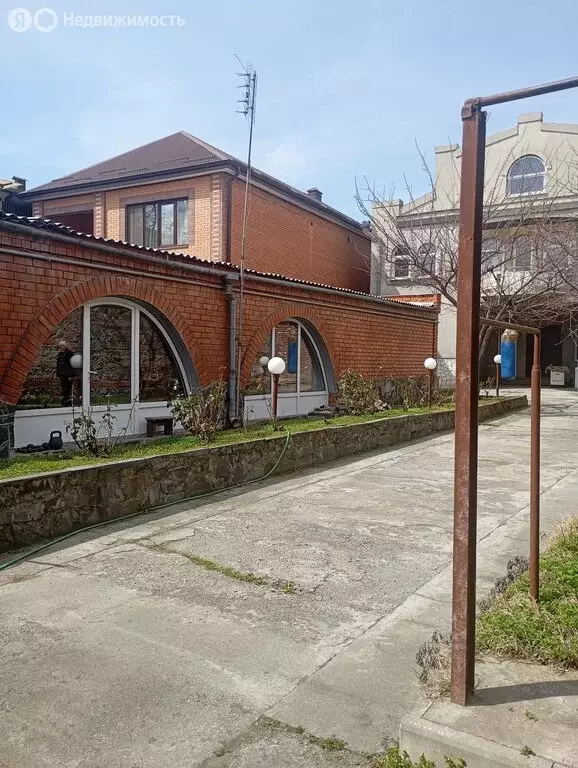 Дом в Владикавказ, улица Щербакова (422 м) - Фото 2