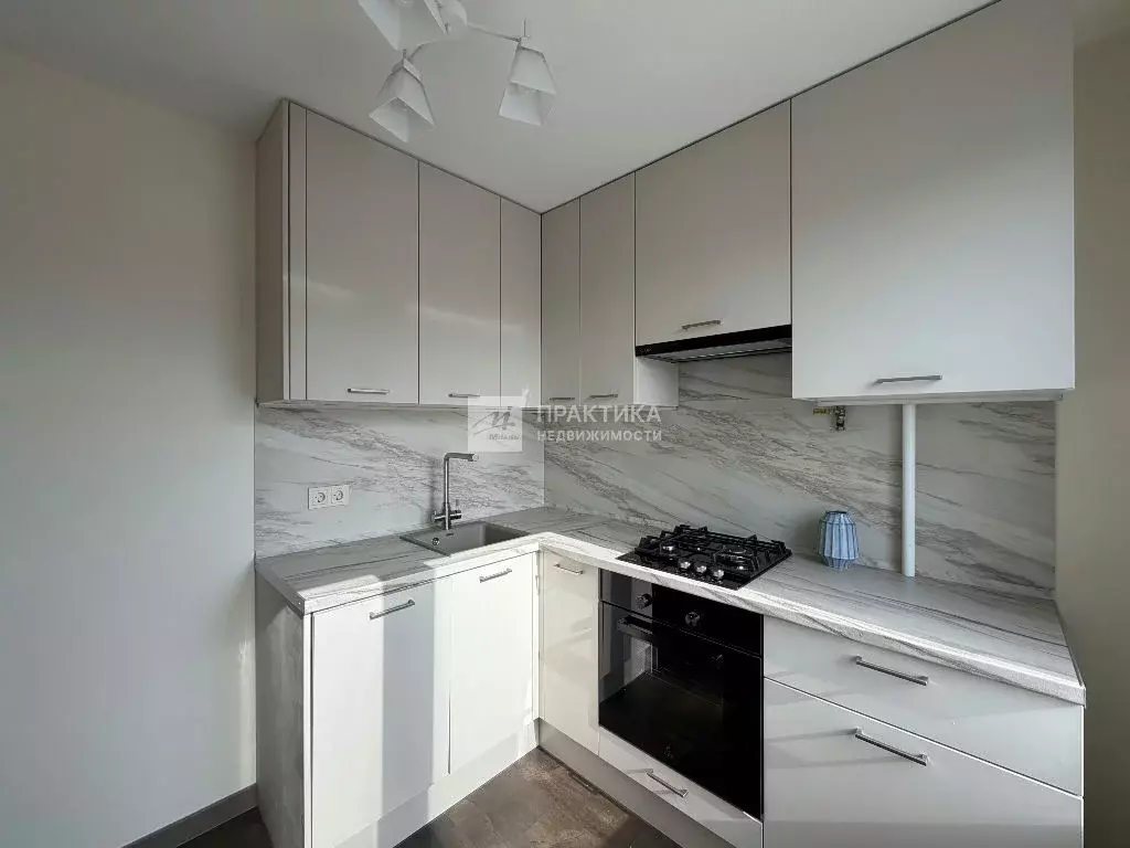 Продается 3-комнатная квартира - Фото 2