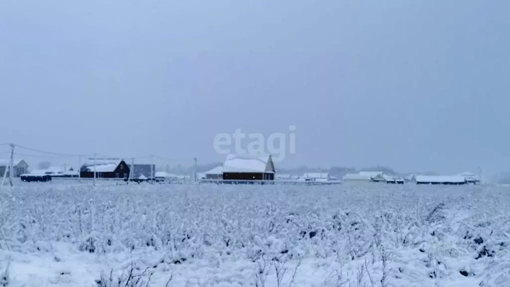 Участок в Башкортостан, Ишимбайский район, с. Ишеево ул. Седьмая (7.9 ... - Фото 1