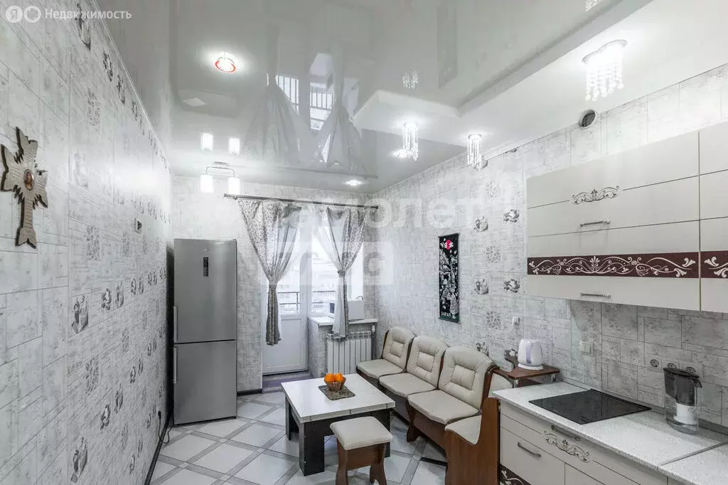 1-комнатная квартира: Омск, улица Звездова, 127 (36.7 м) - Фото 2