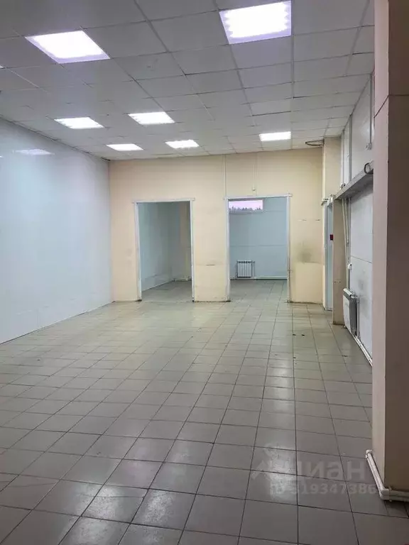 Помещение свободного назначения в Вологодская область, с. Сямжа ул. ... - Фото 0