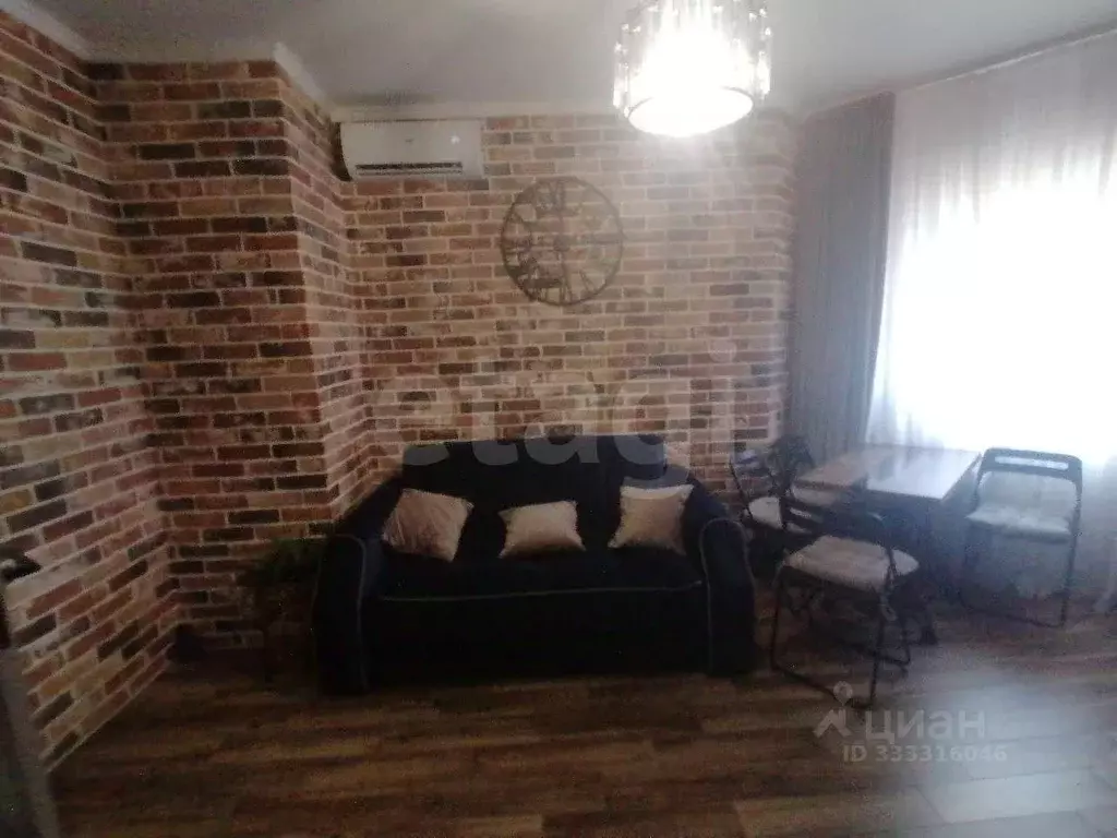 1-к кв. Крым, Алушта ул. Сергеева-Ценского (37.0 м) - Фото 2