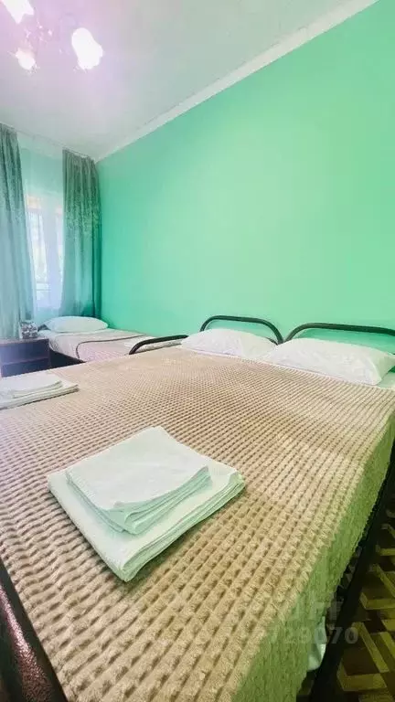 Комната Краснодарский край, Геленджик ул. Череватенко, 10 - Фото 1