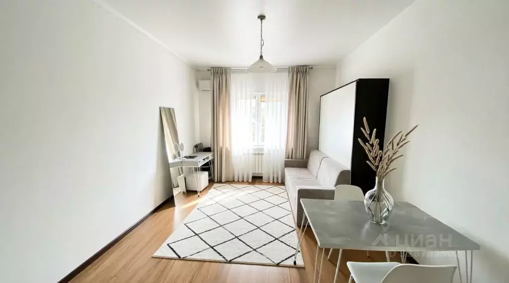 1-к кв. Краснодарский край, Сочи Новый Сочи мкр, ул. Клубничная, 14/6 ... - Фото 1