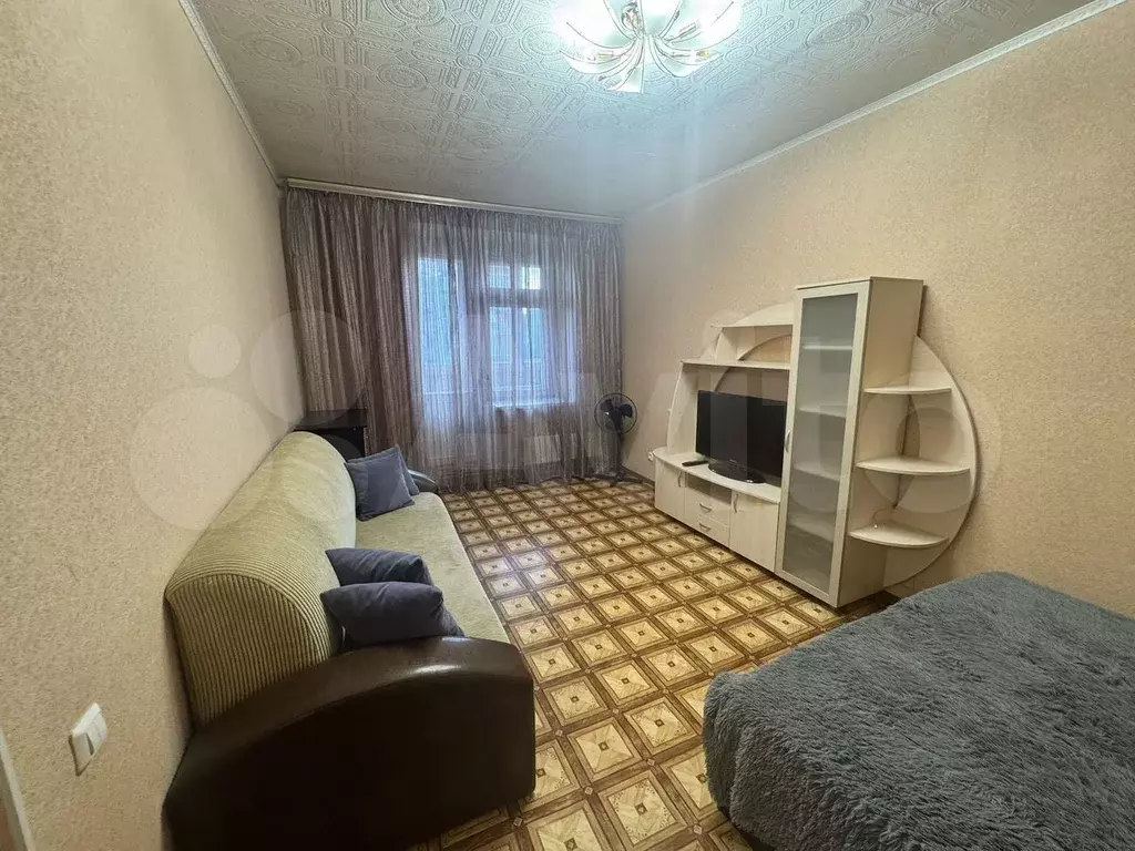 1-к. квартира, 44 м, 7/9 эт. - Фото 1