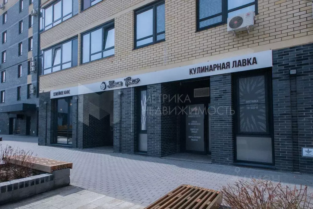 Студия Тюменская область, Тюмень ул. Ю.-Р.Г. Эрвье, 38 (27.7 м) - Фото 0