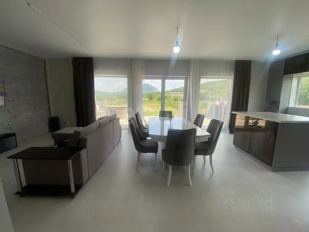 Дом в Ставропольский край, Предгорный муниципальный округ, Воронов ... - Фото 1