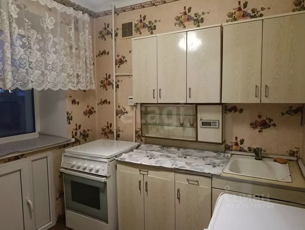 1-к кв. Омская область, Омск бул. Победы, 1 (30.0 м) - Фото 1