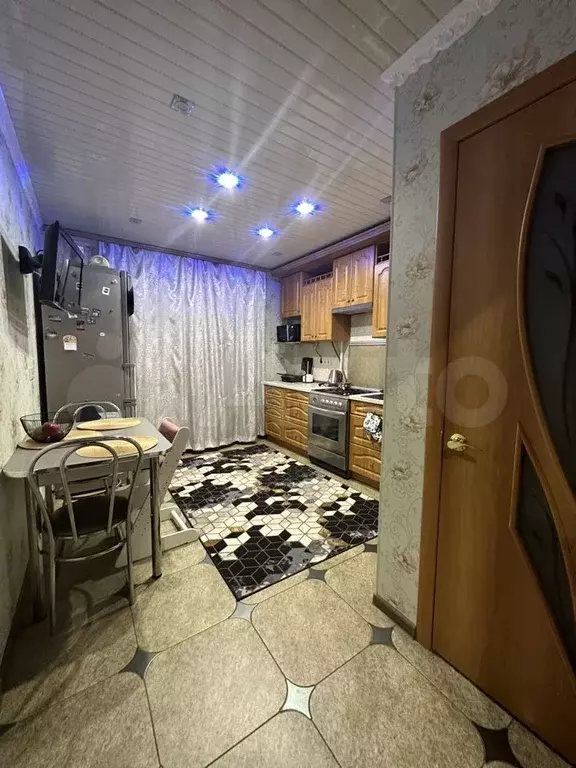 3-к. квартира, 70 м, 1/5 эт. - Фото 1