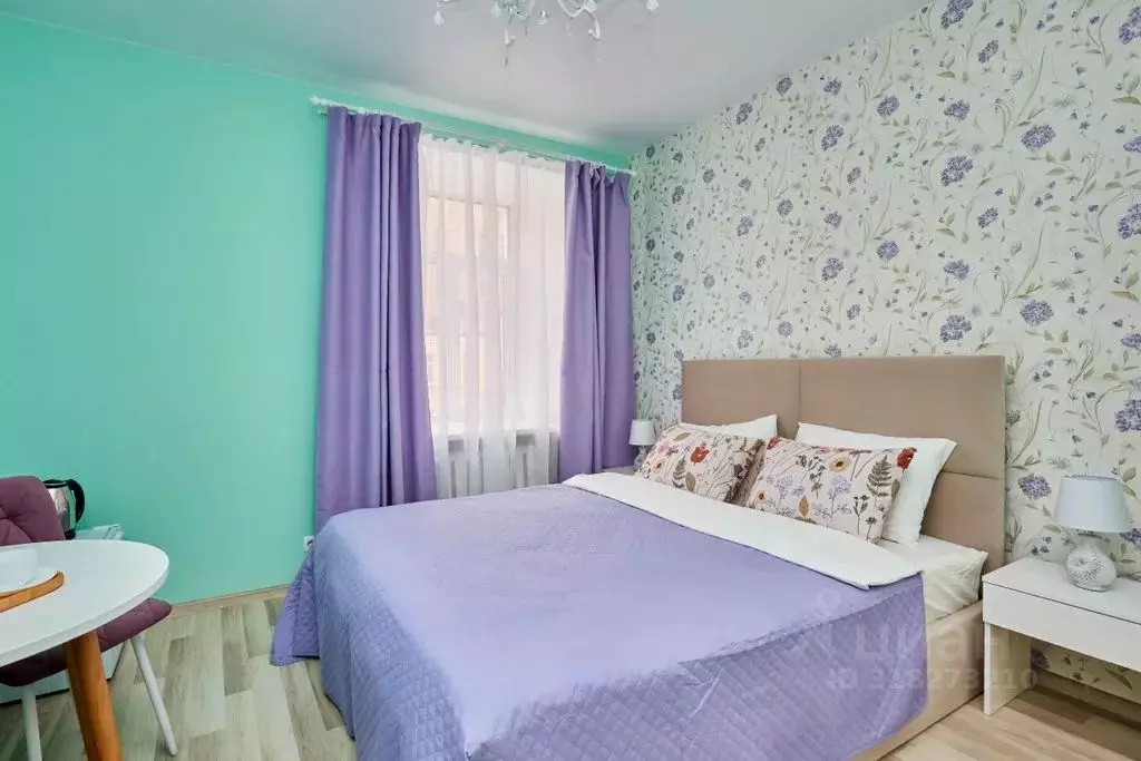 Комната Санкт-Петербург 5-я Васильевского острова линия, 32 - Фото 1