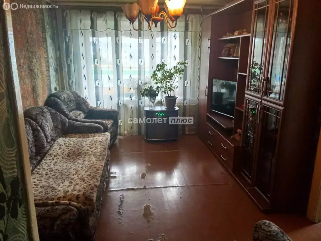 3-комнатная квартира: Орехово-Зуево, Пролетарская улица, 13 (51.2 м) - Фото 0